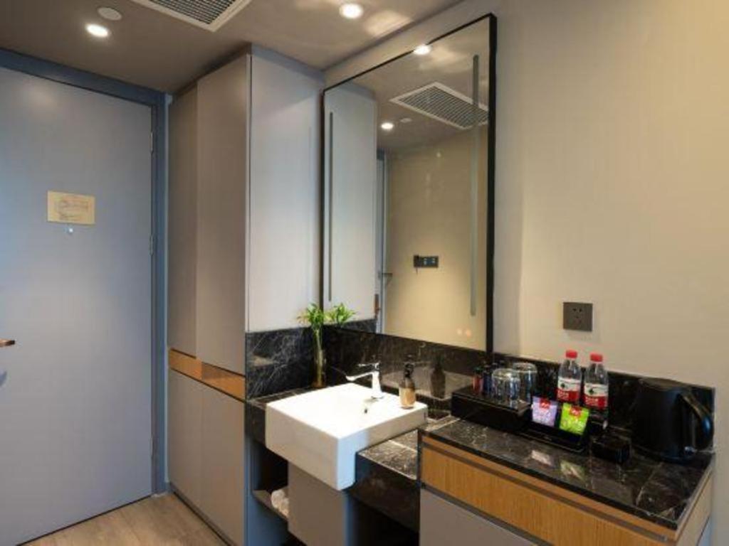 Home Inn Kunming Baita Road 쿤밍 외부 사진