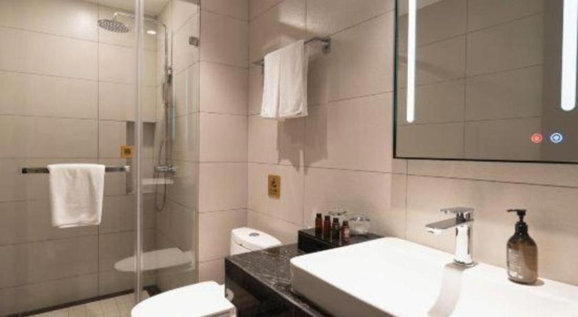 Home Inn Kunming Baita Road 쿤밍 외부 사진