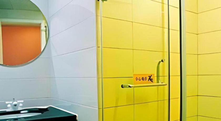 Home Inn Kunming Baita Road 쿤밍 외부 사진